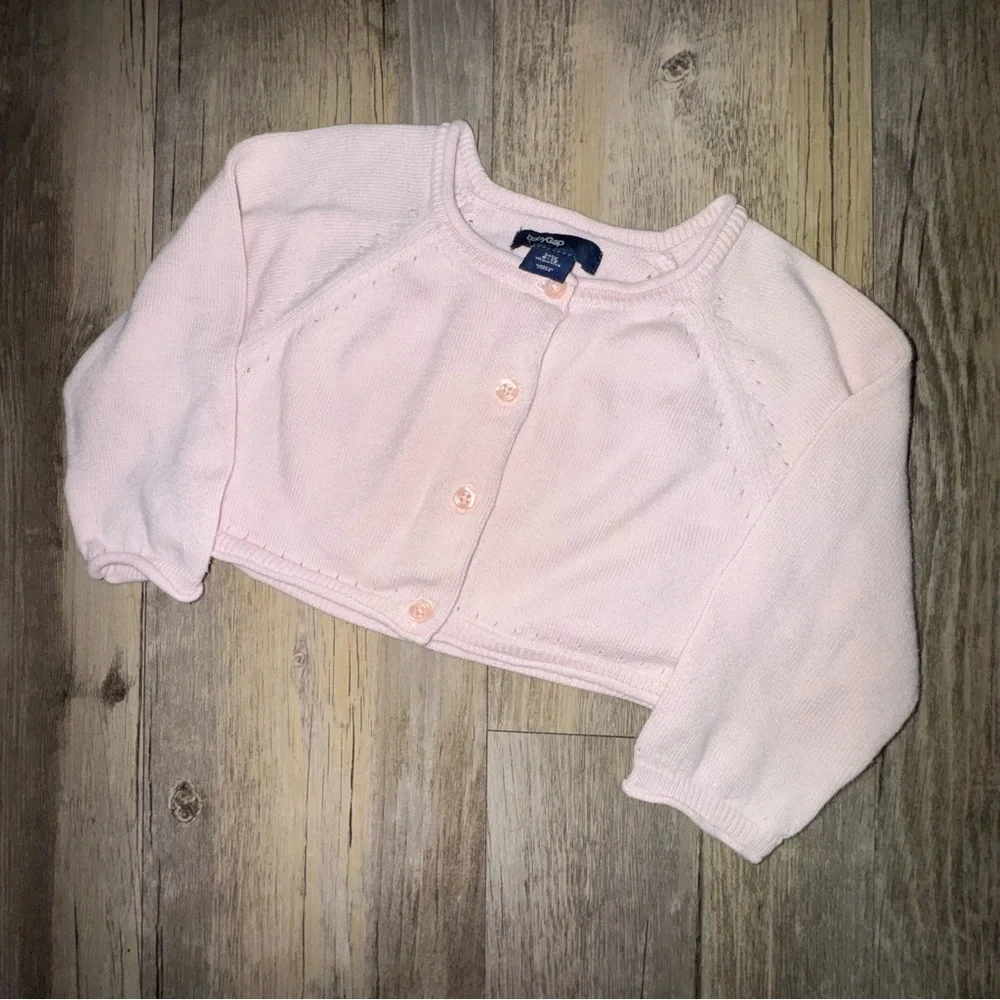 (🆓)*FREE ADD TO BUNDLE* GAP Soft Pink Kids Sweater